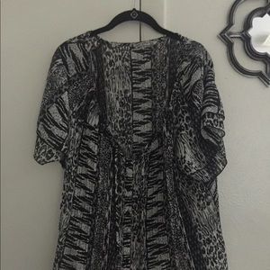 Larry Levine Signature Blouse